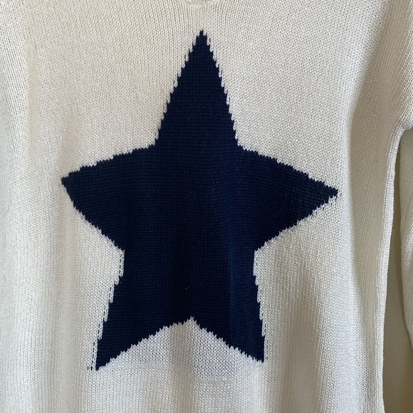 Marled hooded star sweater crocheted women’s medium EUC - Picture 2 of 5
